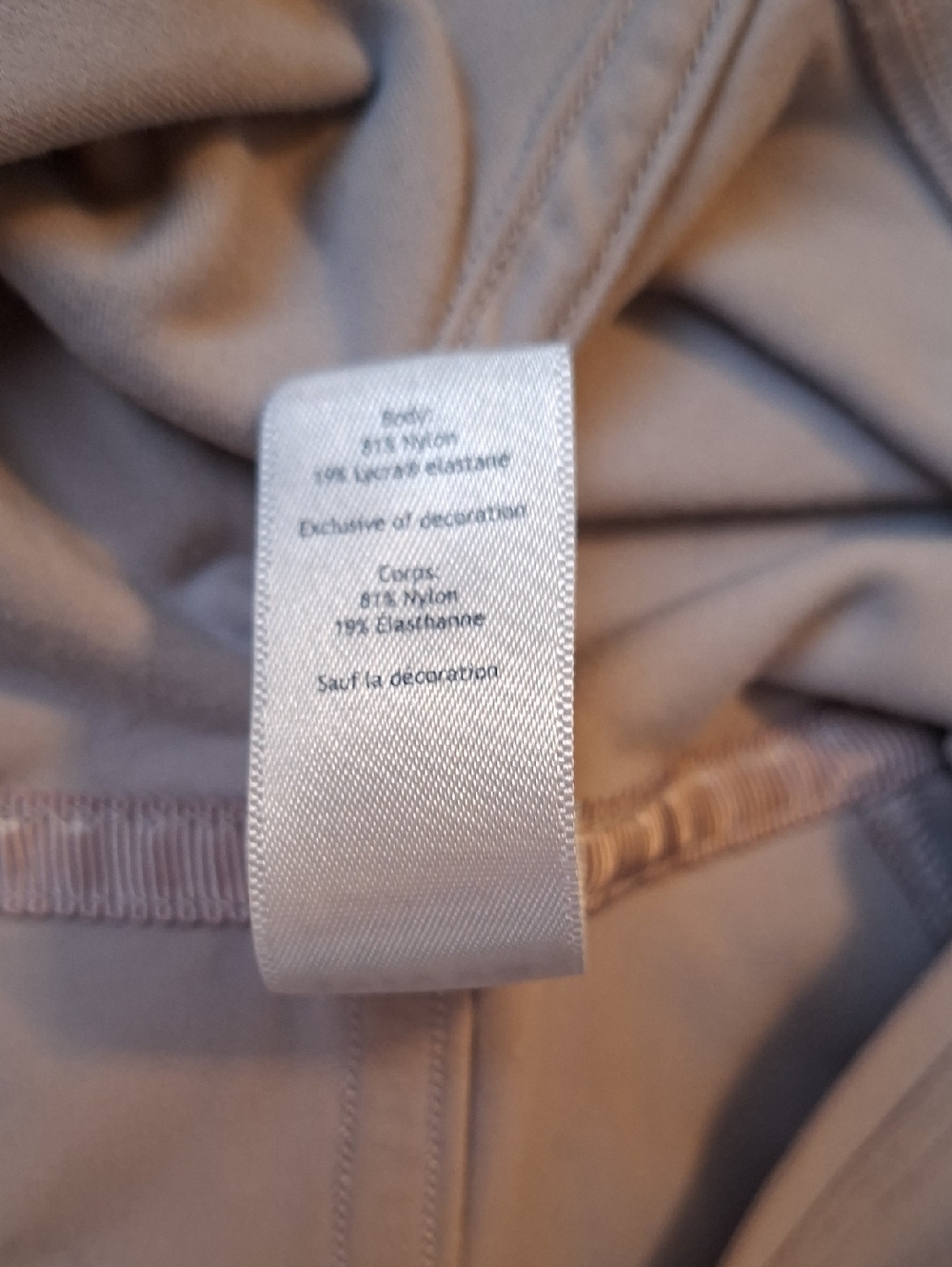 Ivivva by Lululemon🍋 On The Warm Side Wrap nulu pockets size 7 - Picture 8 of 8